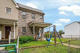 28 Talbott St, Baltimore, MD 21225 - Photo 3