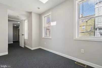 303 S Washington Street S, Baltimore, MD 21231 - Photo 11