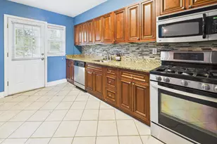 1206 Cedarcroft Rd, Baltimore, MD 21239 - Photo 9