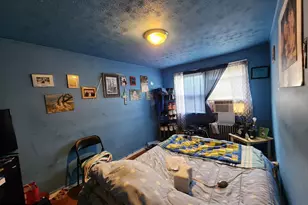 1351 Cambria St, Baltimore, MD 21225 - Photo 9