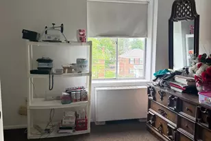 3737 Clarks Ln, Baltimore, MD 21215 - Photo 11