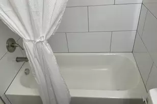 703 E 22nd St, Baltimore, MD 21218 - Photo 21