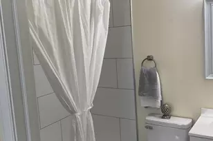 703 E 22nd St, Baltimore, MD 21218 - Photo 23