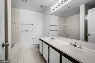 960 Fell St, Baltimore, MD 21231 - Photo 25