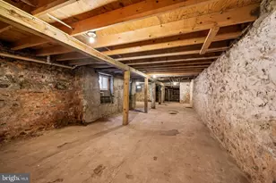 807 Whitelock St, Baltimore, MD 21217 - Photo 33