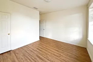 2426 Jefferson St, Baltimore, MD 21205 - Photo 11