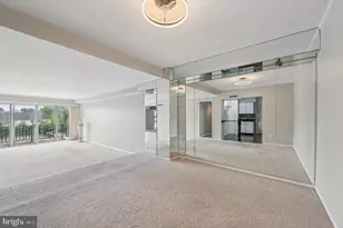 3601 Clarks Ln, Baltimore, MD 21215 - Photo 9