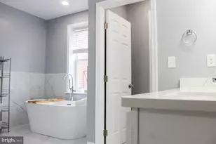 5 E 27th St, Baltimore, MD 21218 - Photo 13