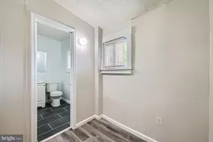 118 N Hilton St, Baltimore, MD 21229 - Photo 15