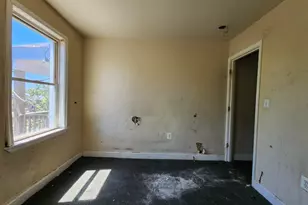 3057 Brighton St, Baltimore, MD 21216 - Photo 13