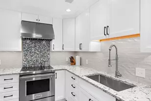 10 E Lee St, Baltimore, MD 21202 - Photo 7