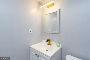 2306 Monticello Rd, Baltimore, MD 21216 - Photo 29