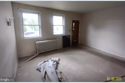 608 Chestnut Hill Avenue, Baltimore, MD 21218 - Photo 13