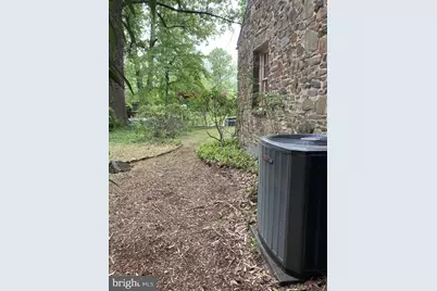 6240 Woodcrest Avenue, Baltimore, MD 21209 - Photo 13