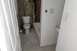 1304 McCulloh St, Baltimore, MD 21217 - Photo 13