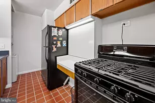 4000 N Charles Street N, Baltimore, MD 21218 - Photo 21