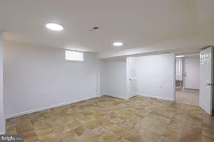 6203 Hopeton Ave, Baltimore, MD 21215 - Photo 13