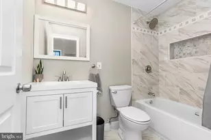 1001 S Carey St, Baltimore, MD 21223 - Photo 15