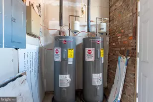 1001 S Carey St, Baltimore, MD 21223 - Photo 57