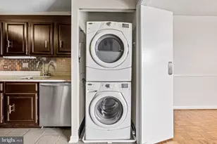 4100 N Charles Street N, Baltimore, MD 21218 - Photo 15