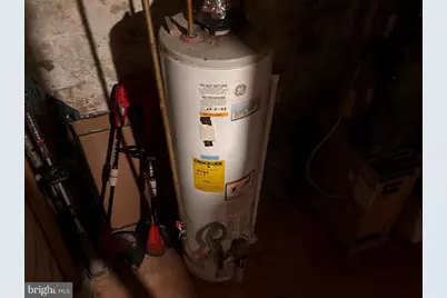 2853 W Mulberry Street, Baltimore, MD 21223 - Photo 9