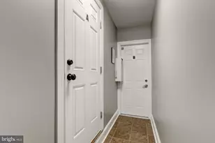 3600 Keswick Rd, Baltimore, MD 21211 - Photo 7