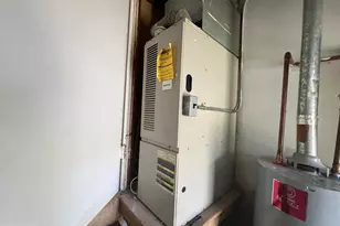 2817 Bookert Dr, Baltimore, MD 21225 - Photo 7