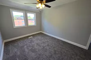 940 E 41st St, Baltimore, MD 21218 - Photo 25
