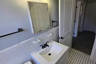 940 E 41st St, Baltimore, MD 21218 - Photo 17