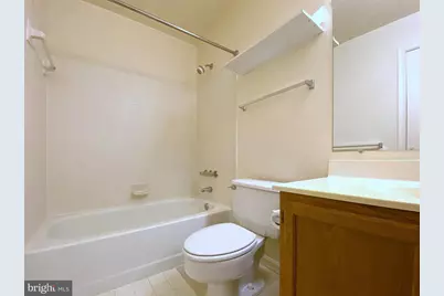 1110 S Kenwood Avenue, Baltimore, MD 21224 - Photo 23