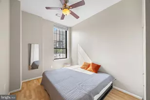 1011 Hunter St, Baltimore, MD 21202 - Photo 13