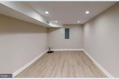 224 N Rose Street, Baltimore, MD 21224 - Photo 9