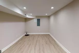 224 N Rose St, Baltimore, MD 21224 - Photo 9