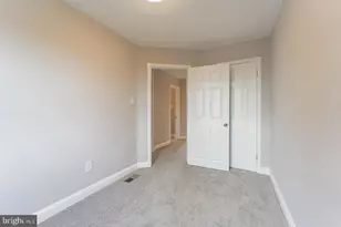 4011 Mortimer Ave, Baltimore, MD 21215 - Photo 21