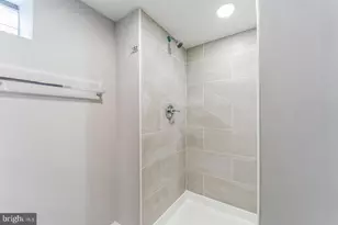 4011 Mortimer Ave, Baltimore, MD 21215 - Photo 27