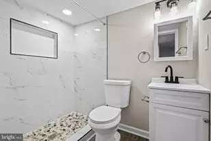 2328 E Hoffman St, Baltimore, MD 21213 - Photo 21