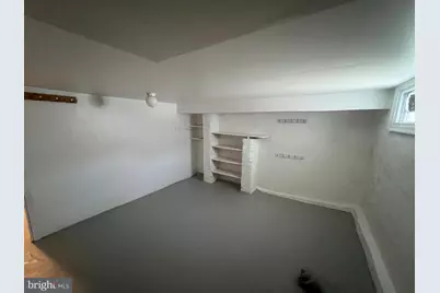 516 S Highland Avenue S, Baltimore, MD 21224 - Photo 9