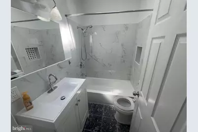 516 S Highland Avenue S, Baltimore, MD 21224 - Photo 17