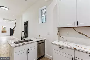 2611 E Preston St, Baltimore, MD 21213 - Photo 9