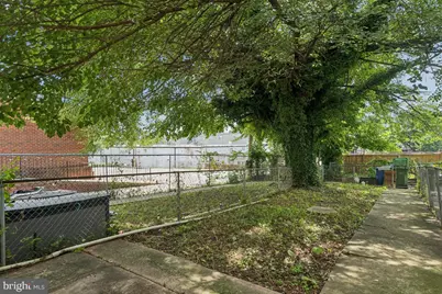 210 S Loudon Avenue, Baltimore, MD 21229 - Photo 21