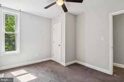210 S Loudon Avenue, Baltimore, MD 21229 - Photo 17