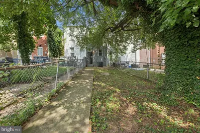 210 S Loudon Avenue, Baltimore, MD 21229 - Photo 25