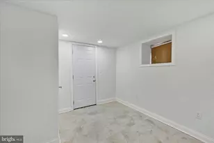 2400 W Lafayette Ave, Baltimore, MD 21216 - Photo 25