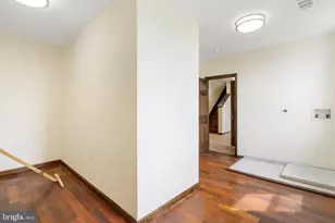 2400 Druid Hill Ave, Baltimore, MD 21217 - Photo 11