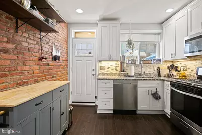 3721 Mount Pleasant Avenue, Baltimore, MD 21224 - Photo 9