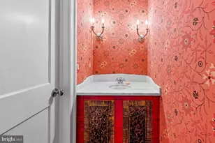 5700 Coley Ct, Baltimore, MD 21210 - Photo 5