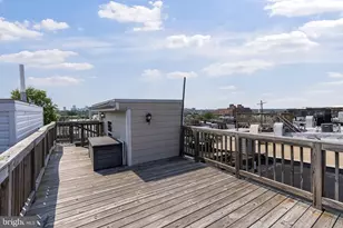 330 S Clinton St, Baltimore, MD 21224 - Photo 51