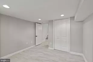 330 S Clinton St, Baltimore, MD 21224 - Photo 61