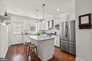 330 S Clinton St, Baltimore, MD 21224 - Photo 17