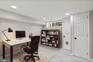 330 S Clinton St, Baltimore, MD 21224 - Photo 53